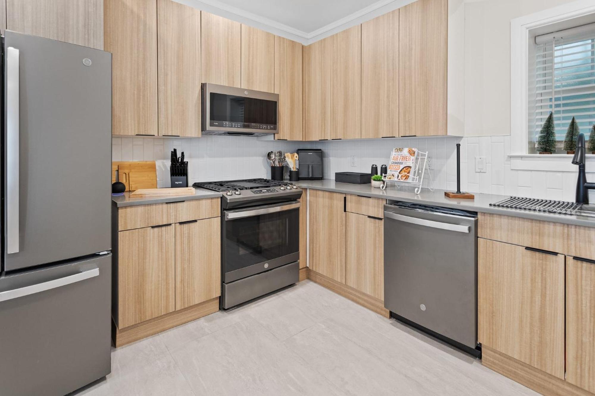 Loopin Around Atlantic City Luxe 5Br Townhouse In Orange Loop Exterior photo